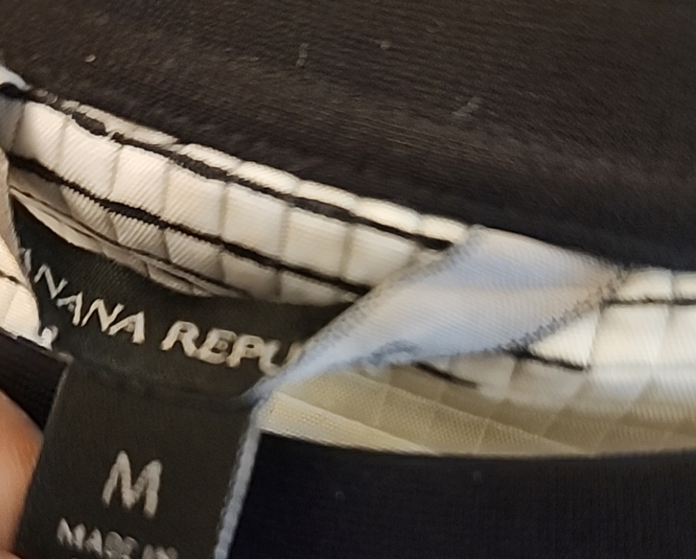 J CREW Abstract Black and White Short Sleeve Top - Picture 3 of 6